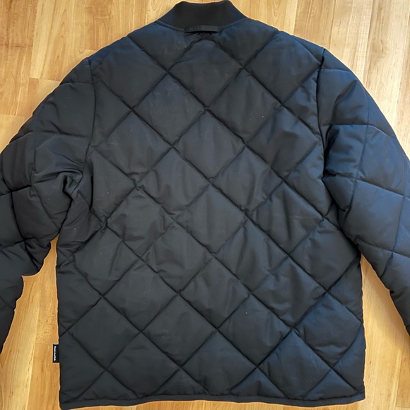 Frank and oak black thinsulate quilted puffer jacket with pockets, zipper front - Picture 5 of 6